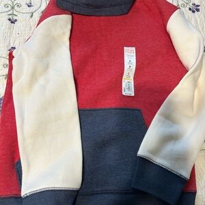 Kids swearshirts lot (5)